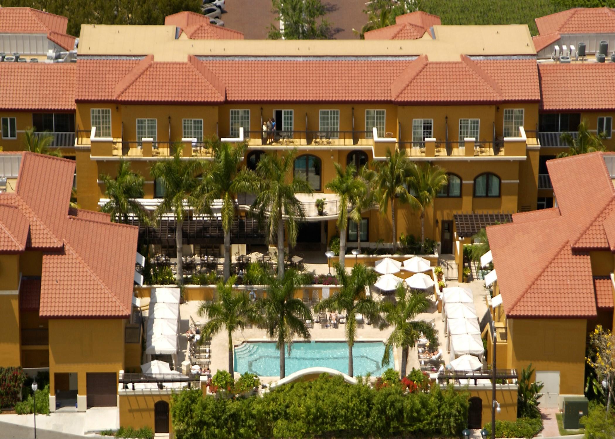 Bellasera Resort Naples Exterior photo